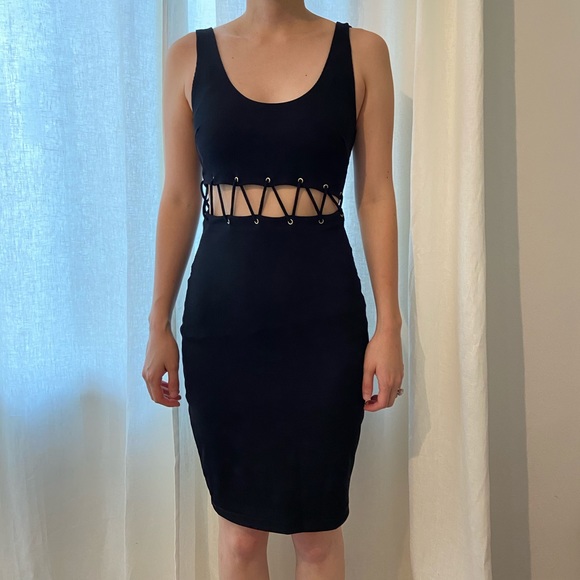 Black Sexy Ribbed Dress - Picture 2 of 5